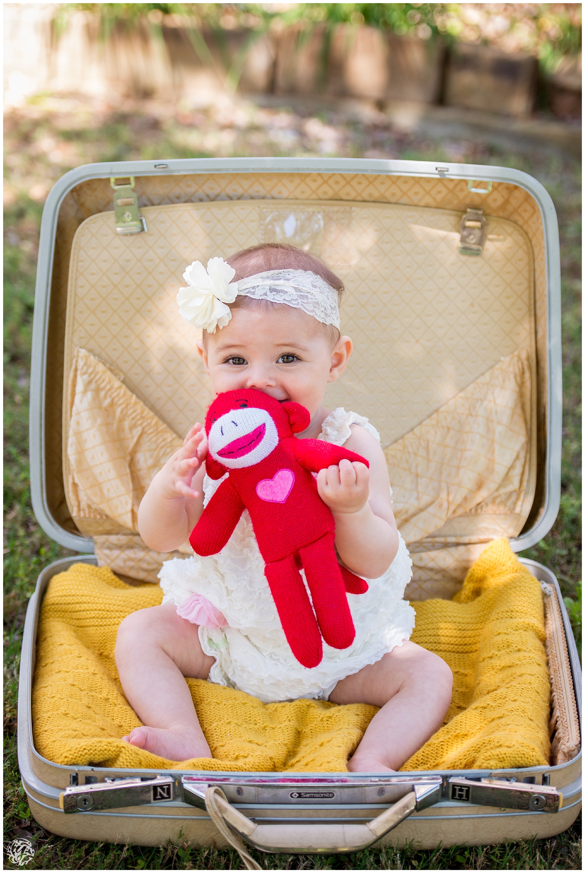 7 months photo session.jpg