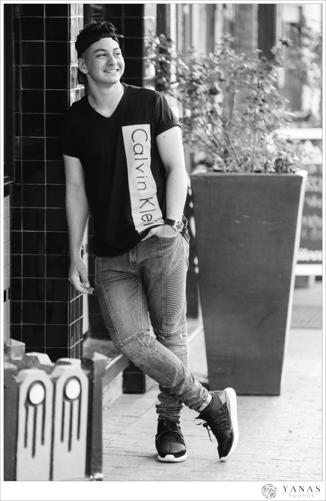 DSC_8954- Yana's Photos - Dallas Plano Los Angeles Senior Photographer - Abe_Dallas Denton and Los Angeles portrait photographer - Yana's Photos-1.jpg