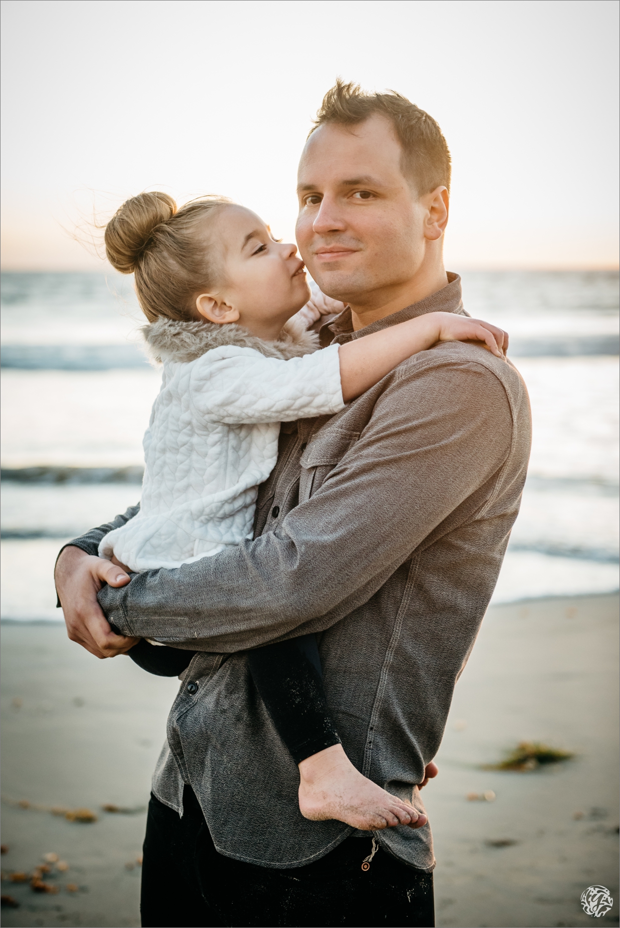 Father and daughter at Malibu Beach - Los Angeles Beach Photographer 3286.jpg