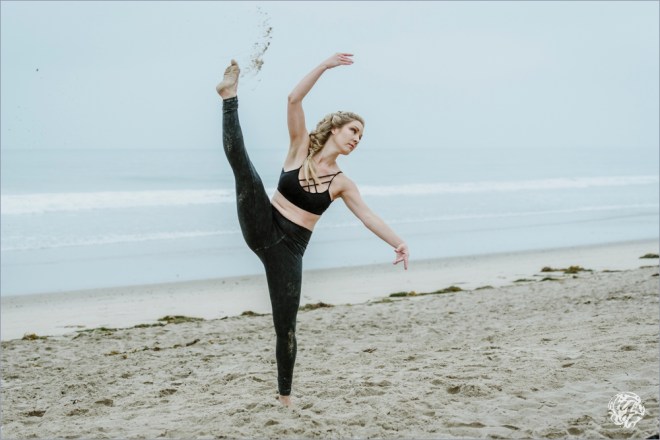 DSC_4420 - Holly's Sand Dance Project - Yana's Photos - Los Angeles Lifestyle Photographer.jpg