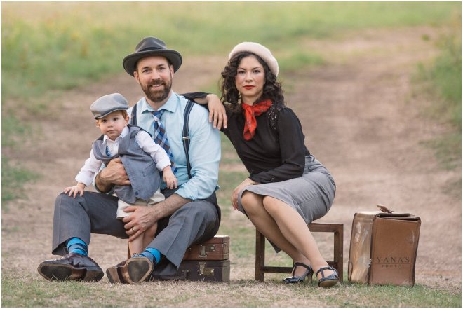 Bonnie & Clyde Inspired Photo Session - Yana's Photos - Dallas and Los Angeles Portrait Photographer_4108.jpg